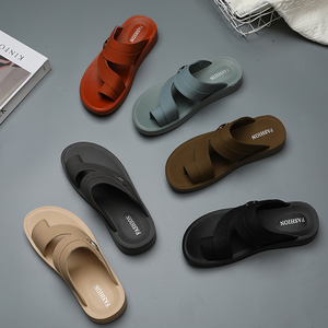 Ciabatte in pelle Sole da uomo con impugnatura comoda personalizzata pantofole in pelle sintetica - Product Image 1
