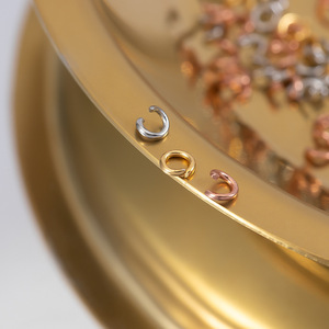 Bolsa chapada en oro de 18K de 100 anillos de salto abiertos de acero inoxidable fuertes y duraderos componentes de fabricación de joyas circulares piezas de <span class=keywords><strong>hardware</strong></span> - Product Image 3