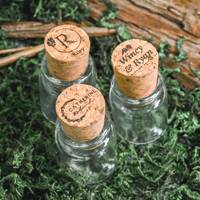 Botol Kaca Amber Mini untuk Minuman Keras, Bentuk Kustom Grosir, 750ml 500ml 50ml, dengan Tutup Sekrup Gabus dan Selongsong Gabus untuk Penutup