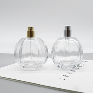 Vente en gros de flacons cosmétiques vides en cristal blanc de 100 ml, forme de citrouille, à clipser, vente en gros de flacons de parfum rechargeables pour femmes - Product Image 3