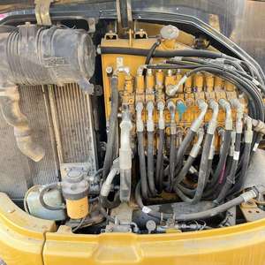 Mini pelle sur chenilles Cat305.5e d'occasion modèle 2020 Boîte de vitesses pour moteur de 5.5 tonnes à vendre - Product Image 2