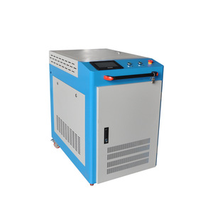 Máquina Portátil de Limpieza Láser de Fibra, Eliminación de Óxido, Pintura y Aceite de Superficies Metálicas, Enfriamiento por Aire, Potencia Personalizable, Fácil de Operar - Product Image 1