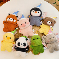 Jouet en peluche en polyester mignon avec rembourrage en coton PP, pendentif pingouin 'Bonne Nuit Bébé', petit raton laveur, dinosaure, poupée compagnon de bureau