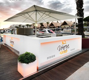 Bóng Trắng Rắn Bề Mặt Ghế Và Bảng Cho Bar <span class=keywords><strong>Led</strong></span> Phía Trước Thanh Ngoài Trời Counter Nhà Máy - Product Image 2