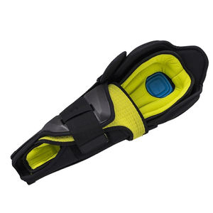 Espinilleras de hockey de campo recién llegadas hechas en fábrica para adultos Espinilleras de hockey de entrenamiento cómodas y transpirables en MOQ bajo - Product Image 4