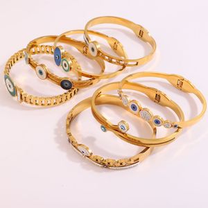 Nuovo Bracciale Geometrico in Acciaio al Titanio Placcato Oro 18K, Non Sbiadisce, con Zirconi Vintage, per Fidanzamento - Product Image 3