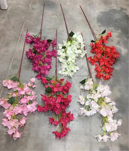 Fiori artificiali di bouganvillea, piante per esterni e esterni, decorazione estiva, 2 pezzi, finta seta, resistenti ai raggi UV, sembrano vere viti rampicanti lunghe per porta d'ingresso, portico