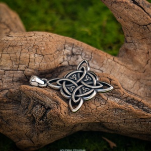 Collar con Colgante de Nudo Celta, Acero Inoxidable, Amuleto Vikingo Vintage, Joyería con Símbolo, Amuleto, Regalo para Hombres y Mujeres - Product Image 4