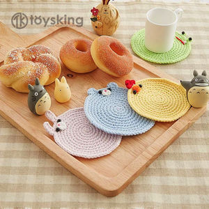 แผ่นรองแก้วถักโครเชต์รูปสัตว์ - แผ่นรองแก้วทำมือแสนนุ่มสบาย ของตกแต่งบ้านและของขวัญส่วนตัว พร้อมออกแบบฟรี - Product Image 1