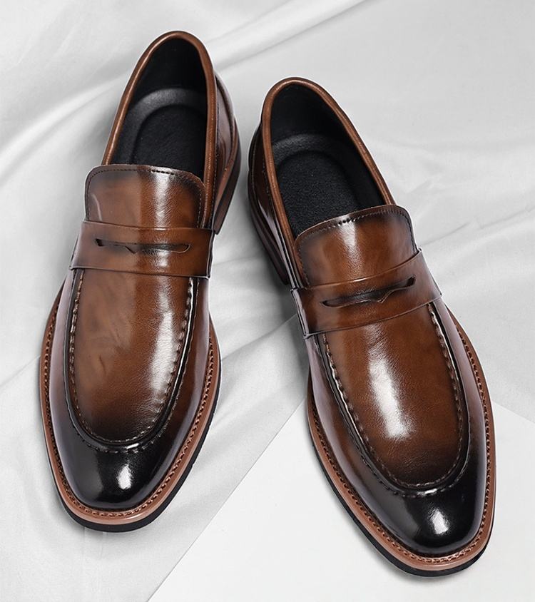 สีน้ำตาล