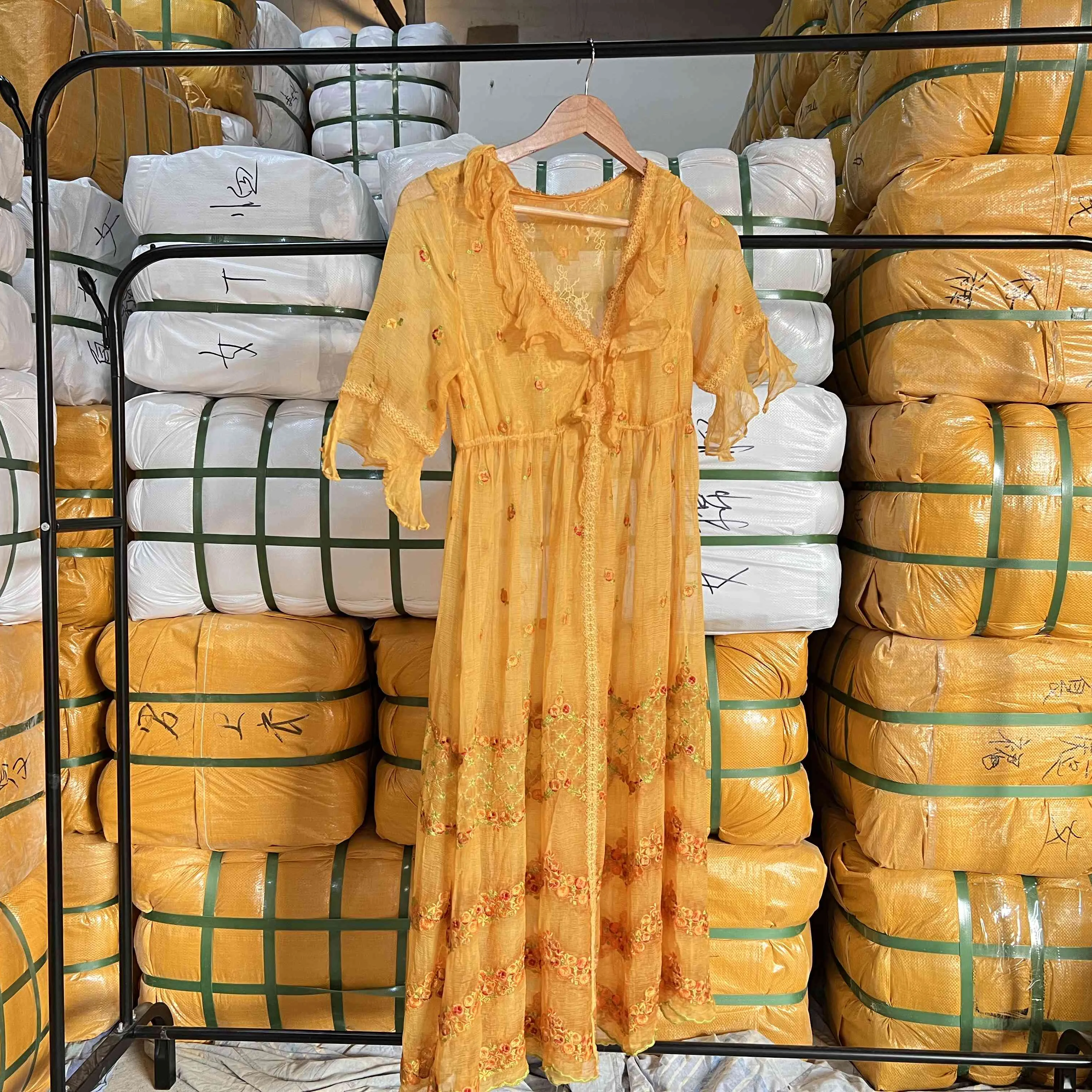 Used Dress for adult ladies bales mixed used lady clothing dubai used clothes in bales uk bales u.s.a