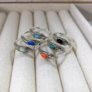 แหวนอัญมณีสีเงินโบราณที่มีสีเทอร์ควอยซ์แหวนสง่างามสำหรับผู้ชายผู้หญิง