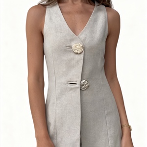 ชุดเซ็ต 2 ชิ้น เสื้อกั๊กคอวีสีพื้นเรียบหรูสำหรับผู้หญิง และกางเกงขายาวเอวสูงทรงขากว้าง สไตล์ลำลอง แฟชั่น - Product Image 4