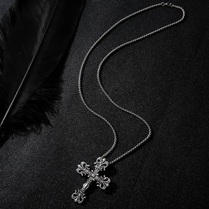 Collana con Croce Fleur De Lis in Stile Vintage Cromato, Gioielli Gotici Scuri Hip Hop per Uomo - Product Image 4