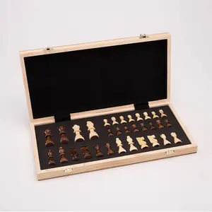 제조 업체 친환경 휴대용 나무 자석 체스 게임 보드 나무 상자에 체스 조각을 인쇄