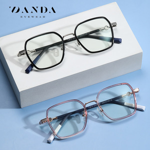 Danda กรอบแว่นตาสี่เหลี่ยมสำหรับผู้หญิงแว่นตาคอมพิวเตอร์น้ำหนักเบา TR90ป้องกันแสงสีฟ้าอ่อน TJ813 - Product Image 2