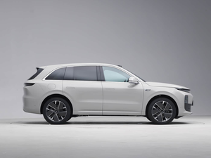 Li Auto L6 2025 Max Smart Refresh Edition 1.5T SUV <span class=keywords><strong>Hybride</strong></span> à Autonomie Étendue Double Moteur AWD Voiture Familiale de Luxe - Product Image 6