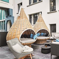 Chaise longue de jardin en rotin PE avec design créatif en forme de cage à oiseaux, vente chaude en usine