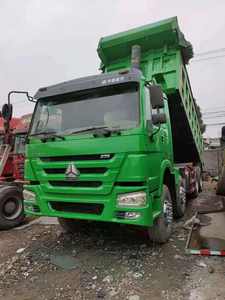 Camión Volquete Usado para Transporte Minero, Diésel, 375 351-450HP, Motor Weichai, SINOTRUK HOWO 8X4 Euro 2, 20-25T GVW - Product Image 4