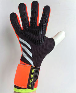 Gants de <span class=keywords><strong>gardien</strong></span> de but de football pour adultes Strap-On Respirant Latex épaissi pour la <span class=keywords><strong>Coupe</strong></span> <span class=keywords><strong>du</strong></span> <span class=keywords><strong>Monde</strong></span> Style chaud Gants de <span class=keywords><strong>gardien</strong></span> de but de football chaud - Product Image 2