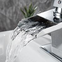 Robinet de salle de bain cascade Chrome bassin cascade robinet LED puissance changement de couleur dessin grand robinet d'évier