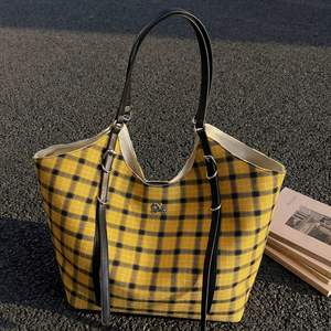 Nouveau sac en toile décontracté grande capacité, sac fourre-tout vintage à carreaux minimaliste, sac à bandoulière polyvalent et tendance - Product Image 6