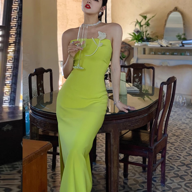 green emerald velvet dress Octavia Dress – Catwalk Couture Shop main image 1