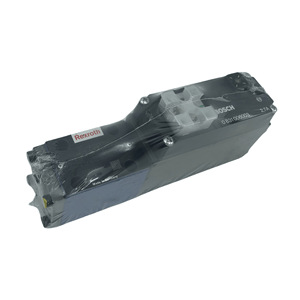 Vanne proportionnelle Rexroth 0811404033 24V à commande pilote pour décompression et débordement - Product Image 1