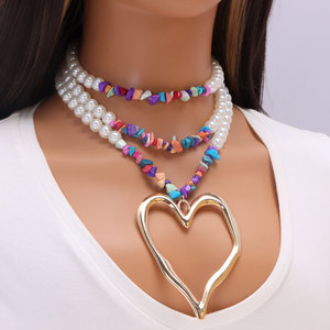Collar con Colgante de Corazón de Perlas de Imitación de Varias Capas, Gargantilla de Fiesta para Mujer, Diseño Asimétrico, Origen Yiwu, Modelo X744 - Product Image 3