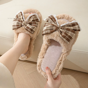 Pantoufles pour femmes, nouveaux modèles, semelle en PVC, pantoufles à nœud pour femmes, pantoufles en fausse fourrure pour femmes, sandales à prix raisonnable - Product Image 3