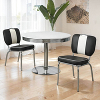Table à manger de style industriel personnalisable avec structure en acier résistant pour l'extérieur, idéale pour les hôtels, restaurants et cafés