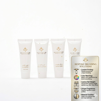Shampooing de luxe pour hôtel, en plastique, jetable, en gros, OEM, logo personnalisé, format voyage, rafraîchissant, hydratant, nettoyant capillaire, 5 étoiles