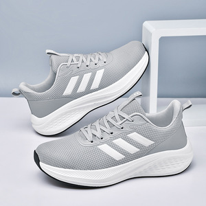 Chaussures de sport avec trois bandes, design popcorn, semelle en plaque de carbone, modèle outdoor, surface en mesh respirant, chaussures tendance - Product Image 6