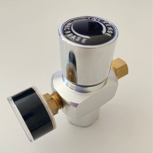 วาล์วลดแรงดันขนาดเล็ก 60psi 1/4 นิ้ว แบบตรง สำหรับถังเบียร์ ตัวควบคุม CO2 - Product Image 1