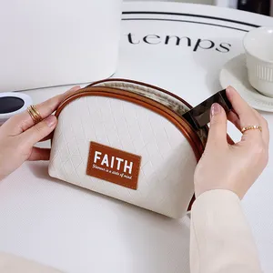 New Arrival Big Capacity Cosmetic Bag Waterproof Travel Accessories Soft PU Makeup Bag For Women