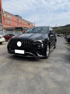 Kit de Carrocería para Mercedes-Benz <span class=keywords><strong>ML</strong></span> W166 a GLE W167 Modelo <span class=keywords><strong>AMG</strong></span> <span class=keywords><strong>63</strong></span>, Incluye Parachoques, Parrilla, Capó, Guardabarros y Faros Delanteros - Product Image 3
