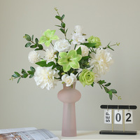 Künstliche Blumenarrangements: Lilie, Rose, Eukalyptus, Pfingstrose, Kamelie, Arbor-Bouquet Blumendekoration
