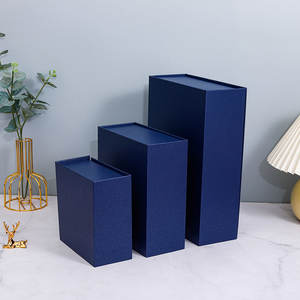 Boîte-cadeau magnétique noire à rabat de luxe personnalisée grand couvercle magnétique entièrement rigide pour vernis à <span class=keywords><strong>ongles</strong></span> à l'huile à bas <span class=keywords><strong>prix</strong></span> gaufrage inclus - Product Image 5