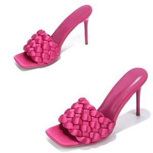 Moda estate nuove donne <span class=keywords><strong>viola</strong></span> tessuto muli punta quadrata Stiletto tacchi alti signore partito pantofole Casual scarpe di grandi dimensioni - Product Image 4