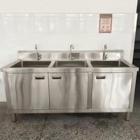 Freistehende Doppelbecken-Gewerbeküchenspüle aus 304 Edelstahl mit modularer Abflussrinne 128x60x80cm für Restaurant-Geschirrspülung
