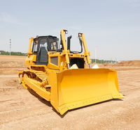 Bulldozer polyvalent multi-usages 818F pour diverses attaches et applications dans le secteur de la construction et l'aménagement paysager