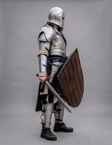 Armure Complète Traditionnelle de Chevalier Médiéval en Acier, Calibre 18, Bouclier en Bois Fait Main, Réplique Historique pour Reconstitutions - Product Image 3