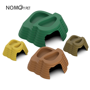 Trois tailles disponibles, abri pour reptiles en plastique PP de qualité alimentaire coloré avec un récipient pour nourriture et eau sur le dessus - Product Image 4
