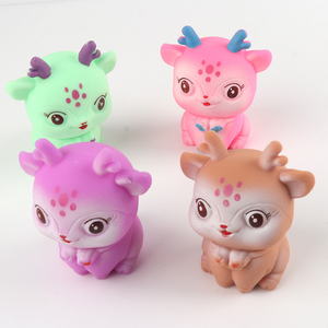 Pelota Antiestrés de Goma Suave con Diseño de Ciervo, Unisex, Kawaii, Regalo, Juguetes para Venta Ambulante - Product Image 3