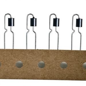 Perles magnétiques enroulées à montage en surface avec fonction haute fréquence Ferrites de perles axiales à trou traversant pour la <span class=keywords><strong>suppression</strong></span> des <span class=keywords><strong>EMI</strong></span> - Product Image 1