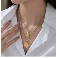 Noms personnalisés or Collier pendentif bijoux en acier inoxydable initiales lettre arabe maman fils 3 blanc pièce collier à breloques