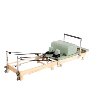 Meşe ahşap taşınabilir Pilates çekirdek yatak genişletilebilir bacaklar katlanır spor ekipmanları ev Pilates repilates makinesi için Pilates stüdyo kullanımı - Product Image 3