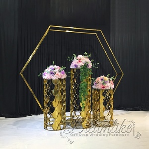 Supporto Moderno per Fiori da Matrimonio in Acciaio Inossidabile e Vetro, Decorativo per Centrotavola di Hotel - Product Image 3