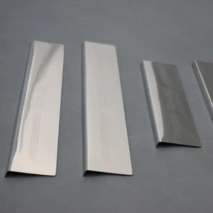 Protector de Umbral de Puerta de Coche de Alta Calidad con LED para Toyota Hilux Revo 2016 en Adelante, Gran Venta - Product Image 5