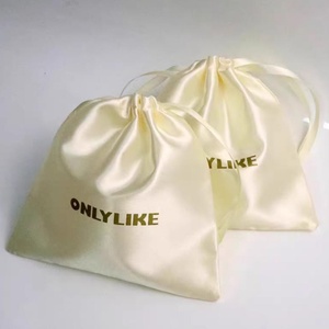 Vente en gros de pochettes en satin de soie avec cordon de serrage pour accessoires de bijoux, personnalisables avec logo, écologiques et durables, sacs cadeaux - Product Image 6